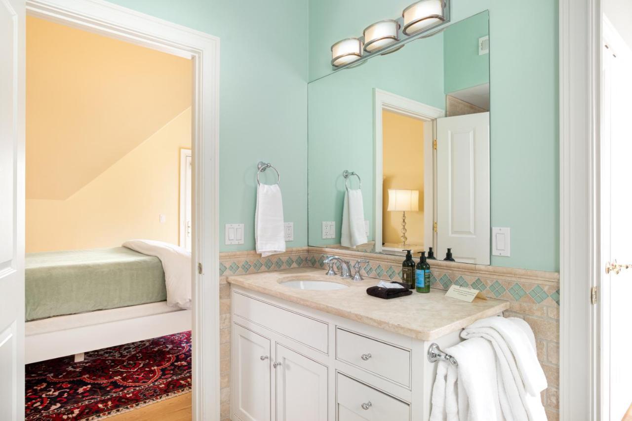 Pelham Court Hotel Newport Bagian luar foto