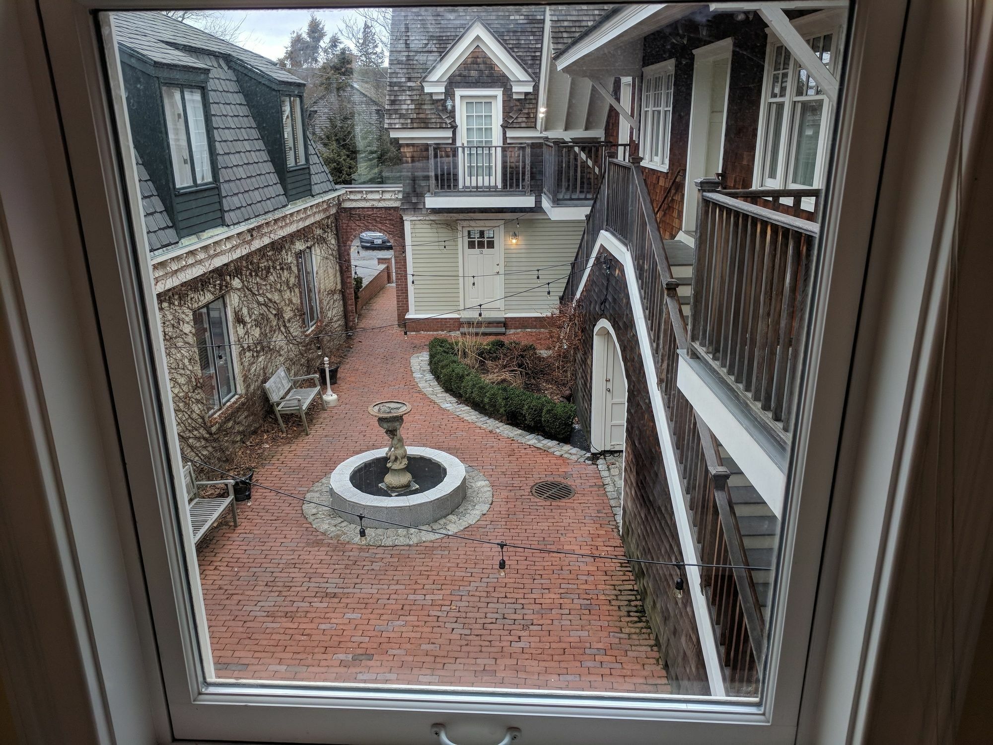 Pelham Court Hotel Newport Bagian luar foto